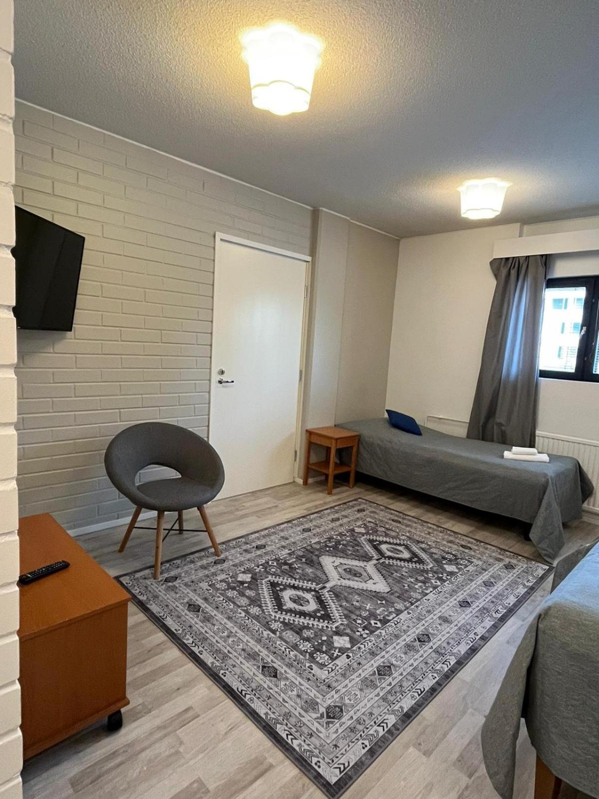 Outdoor Hostel Laajis Jyväskylä Exteriör bild
